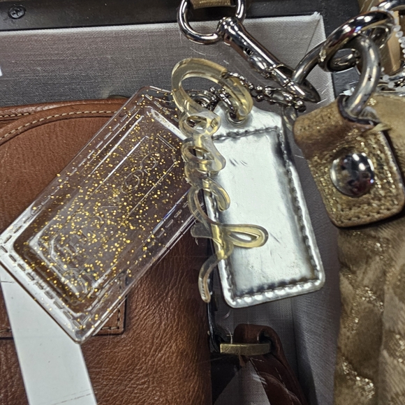 Coach Gold Poppy Bag - Picture 8 of 8